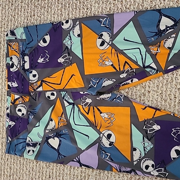 LuLaRoe Disney Jack Skellington Nightmare Before Christmas Leggings sz TC2 - Picture 2 of 3